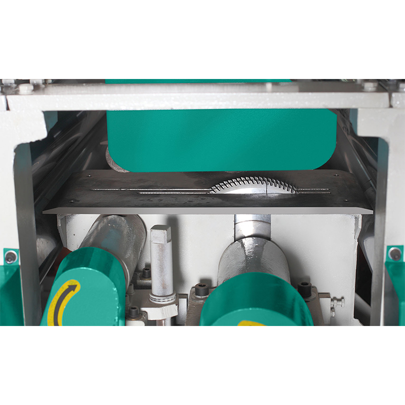 Edging machine